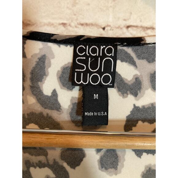 Clara Sun Woo Tunic Top Womens Medium Gray Cheetah Leopard Asymmetric Sleeves - Picture 13 of 13